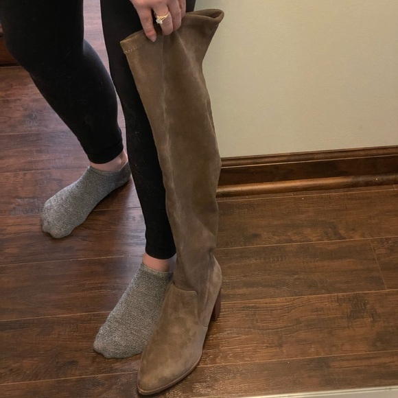 Over the knee boots - Picture 2 of 2